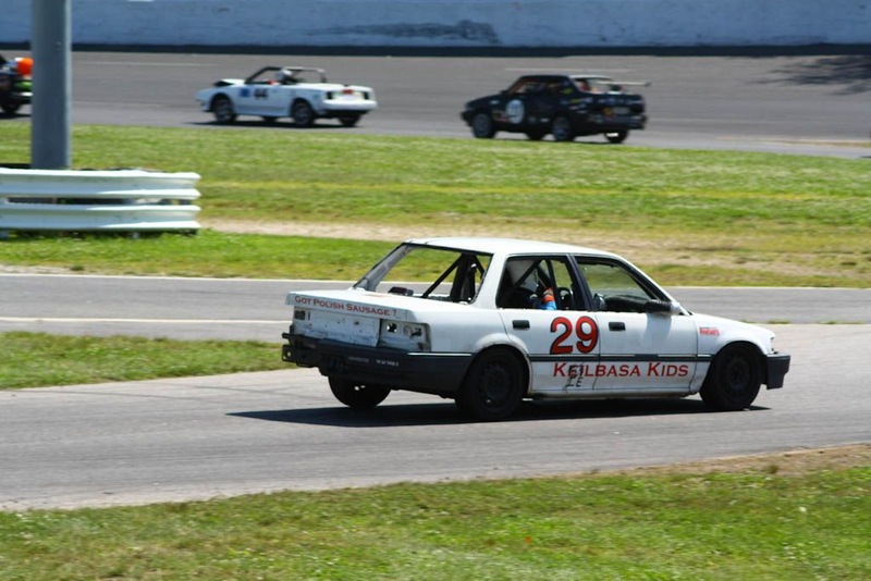 Illustration for article titled The 24 Hours Of LeMons New England 2009 Über Gallery, Part 2